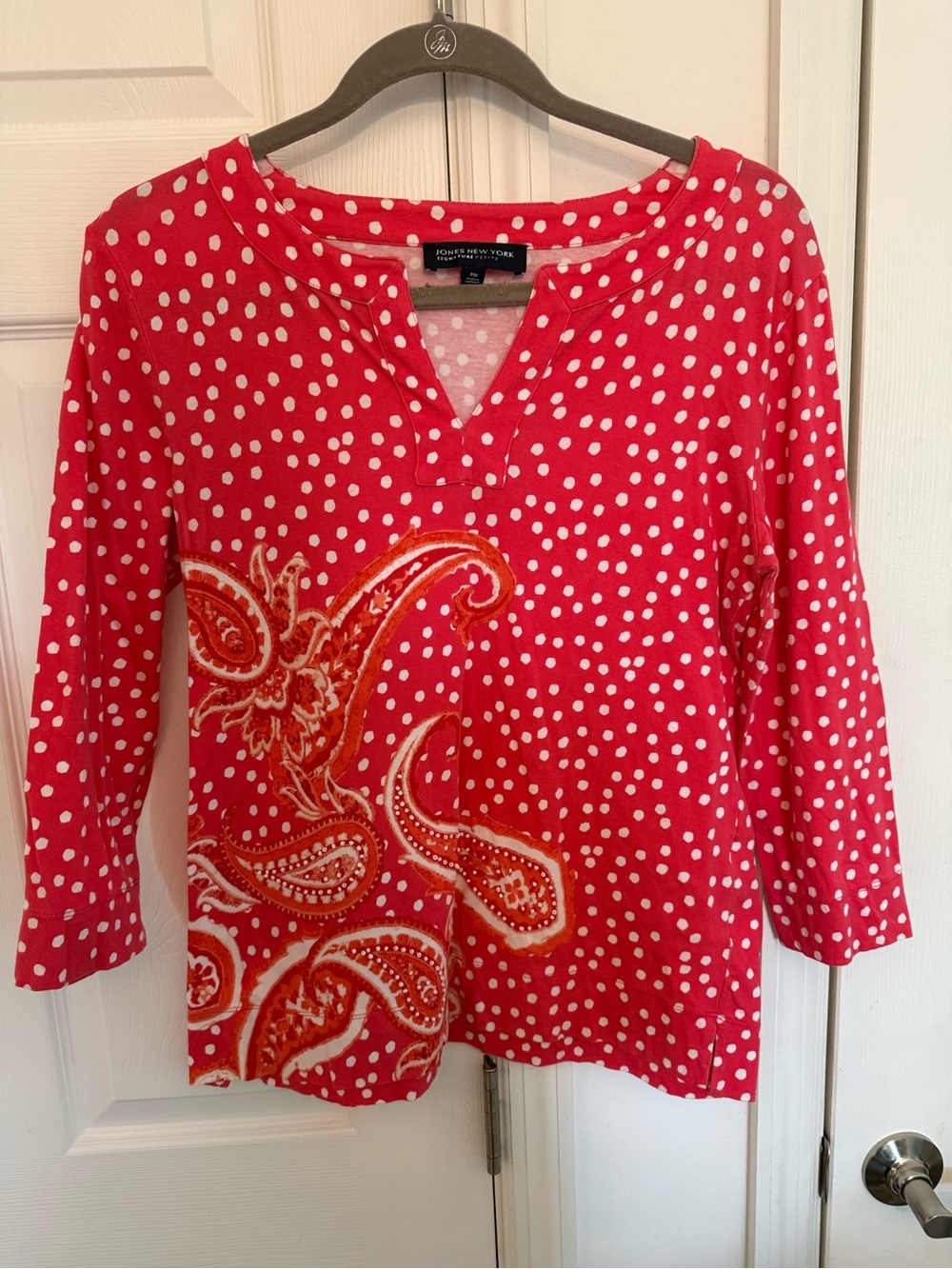 Jones New York Pink and White Polka Dot Paisley Split-Neck 3/4 Sleeve Top